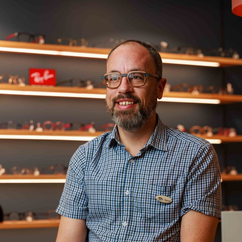 Raphaël — Atelier & Vente — Gravelines Optique Montivilliers